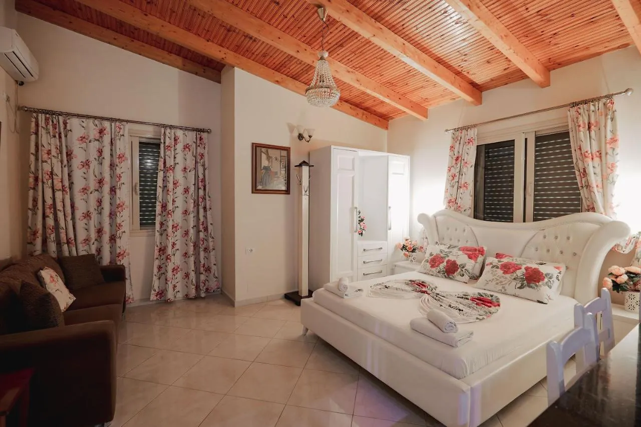 Villa Matilda Borsh Apartment