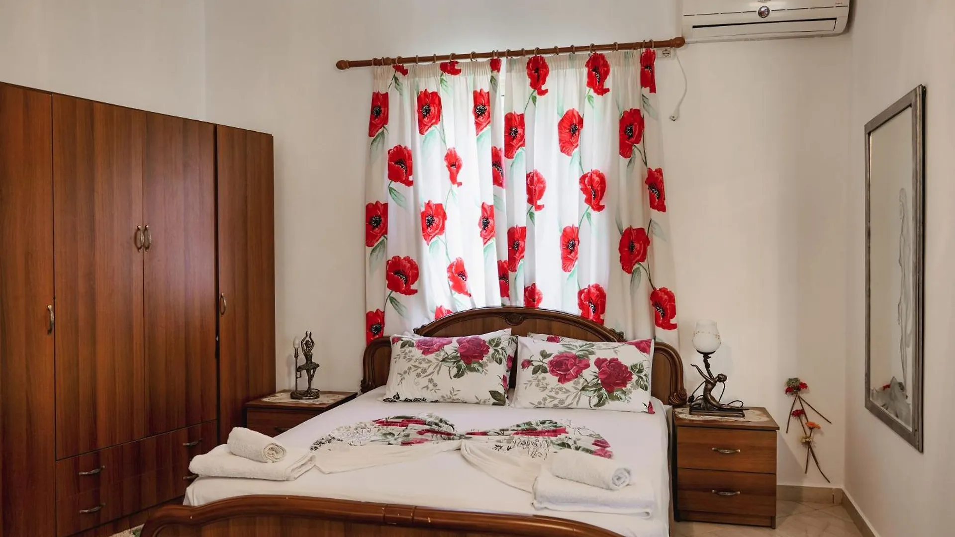 Villa Matilda Borsh 0*,  Albania