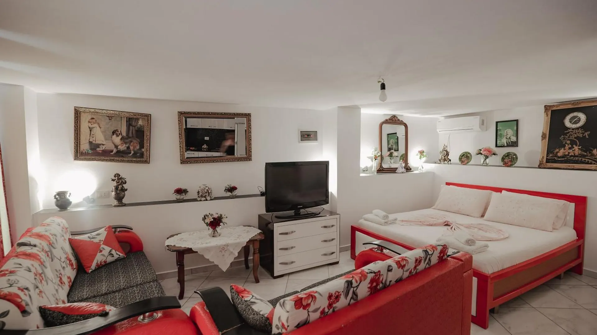 Villa Matilda Borsh Apartment