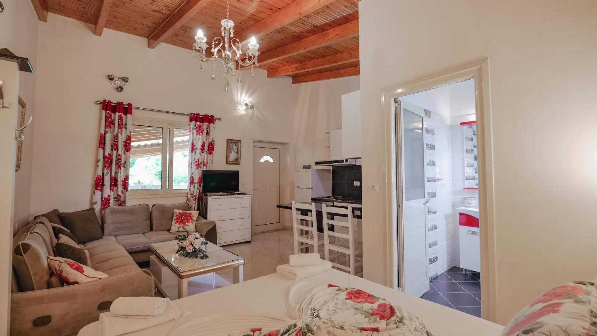 Villa Matilda Borsh 0*,